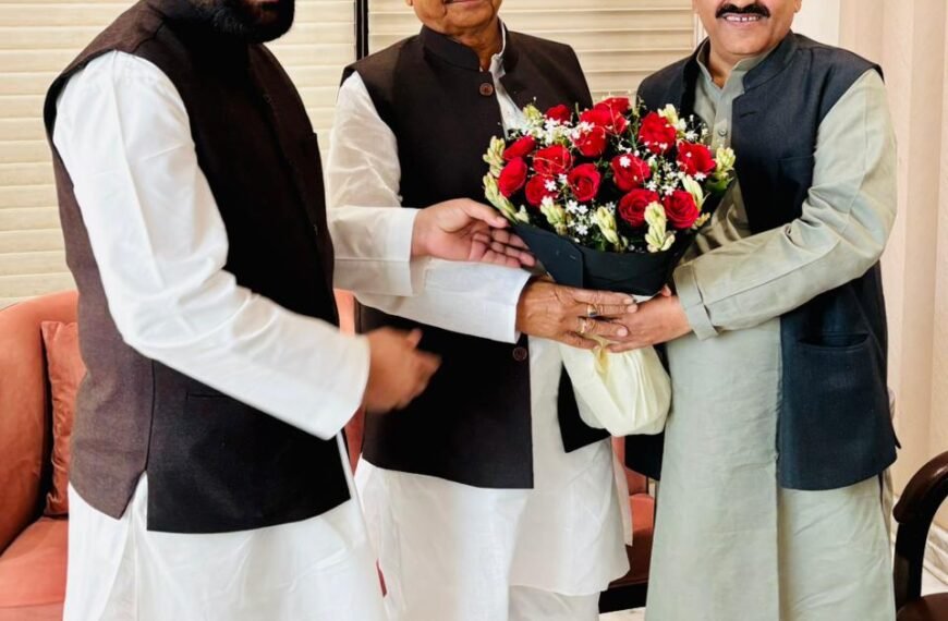 रोज़ा इफ्तार के लिए शिवपाल&hellip;