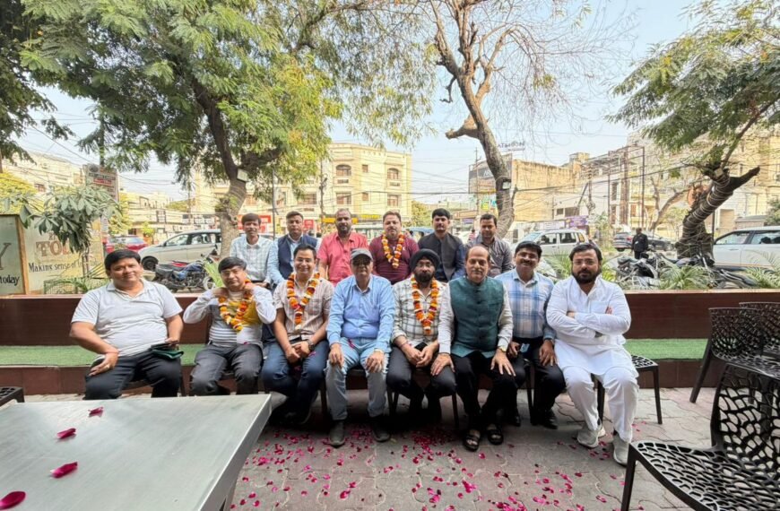 लखनऊ व्यापार मंडल के अध्यक्ष&hellip;