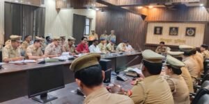 SP अरुण कुमार सिंह की अध्यक्षता में पुलिस&hellip;