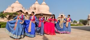 ’156 दिनों में हजारों कलाकारों को मिला मंच,&hellip;