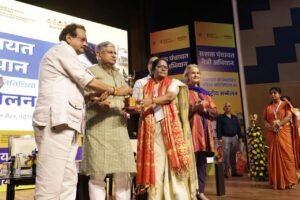 राष्ट्रीय सम्मेलन में यूपी की महिला प्रधानों ने&hellip;