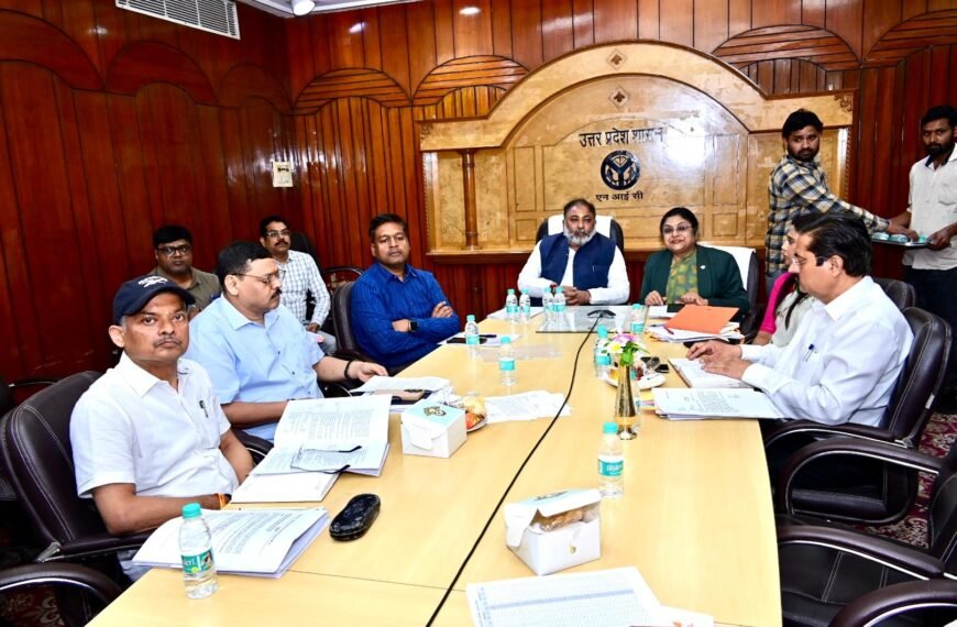 CM ग्राम परिवहन योजनान्तर्गत समस्त ग्रामों को जिला मुख्यालयों से जोड़ने की योजना दयाशंकर सिंह