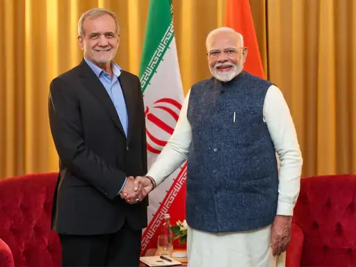 पीएम मोदी ने ईरानी राष्ट्रपति से बातचीत की:मिडिल ईस्ट में हमलों की निंदा की, कहा- समुद्री रास्तों का खुला रहना बहुत जरूरी