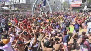 कानपुर : शहर में चला झमाझम रंग, मस्ती में&hellip;