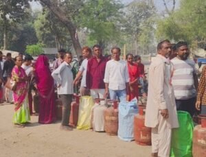 ROजे और व्रत के बीच बढ़ता जा रहा&hellip;