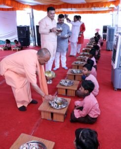 वाराणसी के पांच निपुण विद्यालयों को सीएम नें&hellip;