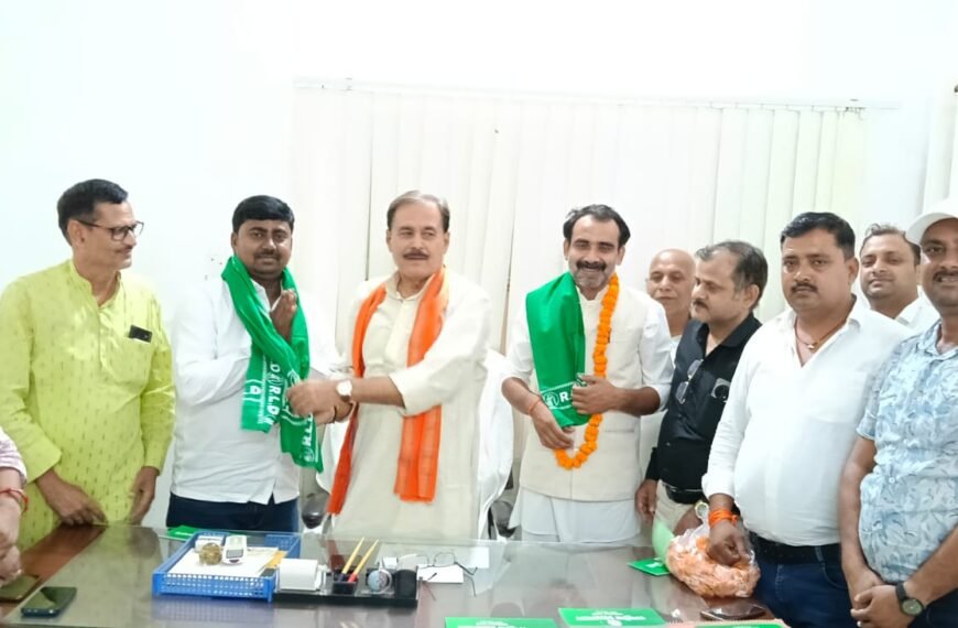 किसान और युवा हितैषी नीतियों पर जताया भरोसा, कई नेताओं ने जॉइन की राष्ट्रीय लोकदल