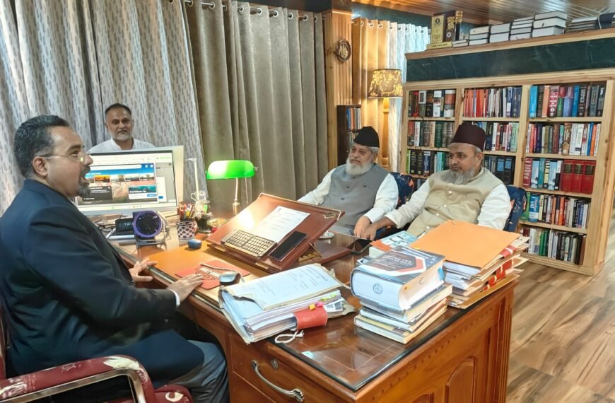 हल्द्वानी में ओलमा-ए-किराम के साथ खास मीटिंग और नैनीताल में सीनियर वकील से अहम मुलाका़त …