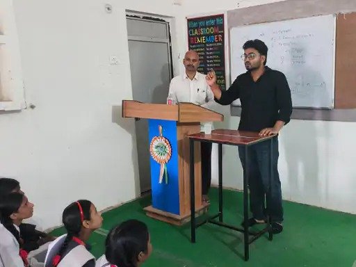 मधुबन के हिमांशु वर्मा BARC में वैज्ञानिक अधिकारी चयनित:टैगोर पब्लिक स्कूल ने किया सम्मानित, साझा किए अनुभव