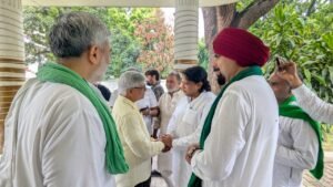 लोकदल अध्यक्ष चौधरी सुनील सिंह से कांग्रेस के&hellip;
